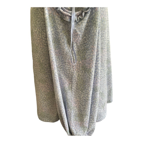 LC Lauren Conrad Sz S Semi Sheer Floral Blouse Top Sleeve NWT - Picture 5 of 6